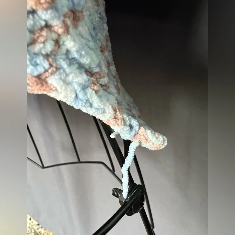 So - L - Crochet Crew Sweater - 100% Polyester - Used - Picture 6 of 11